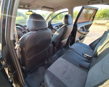 Черный Тойота РАВ 4, объемом двигателя 2 л и пробегом 264 тыс. км за 9200 $, фото 20 на Automoto.ua