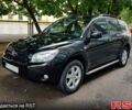 Чорний Тойота РАВ 4, об'ємом двигуна 2.4 л та пробігом 228 тис. км за 9500 $, фото 2 на Automoto.ua