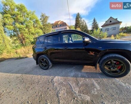 Черный Тойота РАВ 4, объемом двигателя 2 л и пробегом 264 тыс. км за 9200 $, фото 7 на Automoto.ua