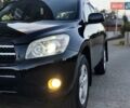 Черный Тойота РАВ 4, объемом двигателя 2 л и пробегом 226 тыс. км за 9600 $, фото 6 на Automoto.ua