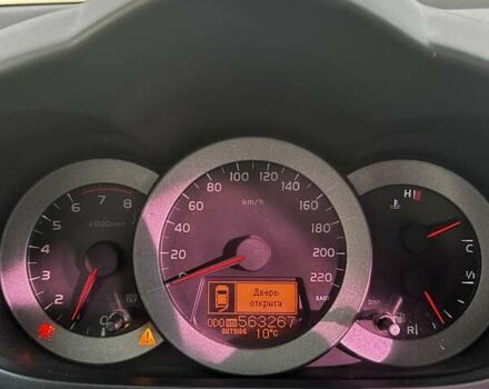 Черный Тойота РАВ 4, объемом двигателя 2 л и пробегом 564 тыс. км за 7800 $, фото 15 на Automoto.ua