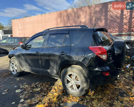 Черный Тойота РАВ 4, объемом двигателя 2 л и пробегом 200 тыс. км за 6500 $, фото 3 на Automoto.ua