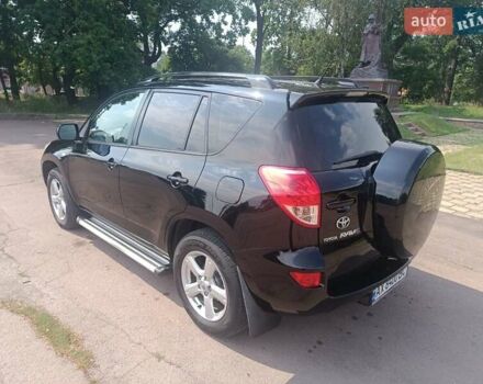 Черный Тойота РАВ 4, объемом двигателя 2 л и пробегом 181 тыс. км за 10500 $, фото 6 на Automoto.ua