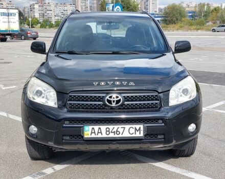 Черный Тойота РАВ 4, объемом двигателя 2 л и пробегом 237 тыс. км за 8799 $, фото 6 на Automoto.ua