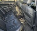 Чорний Тойота РАВ 4, об'ємом двигуна 2.2 л та пробігом 227 тис. км за 8500 $, фото 7 на Automoto.ua