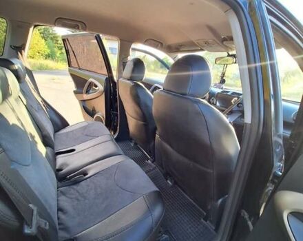 Черный Тойота РАВ 4, объемом двигателя 2 л и пробегом 264 тыс. км за 9200 $, фото 15 на Automoto.ua