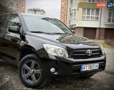 Черный Тойота РАВ 4, объемом двигателя 2.2 л и пробегом 220 тыс. км за 8750 $, фото 5 на Automoto.ua