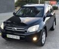 Черный Тойота РАВ 4, объемом двигателя 2 л и пробегом 226 тыс. км за 9600 $, фото 1 на Automoto.ua