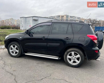 Черный Тойота РАВ 4, объемом двигателя 2 л и пробегом 248 тыс. км за 8700 $, фото 6 на Automoto.ua