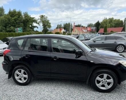 Черный Тойота РАВ 4, объемом двигателя 2.2 л и пробегом 260 тыс. км за 2650 $, фото 8 на Automoto.ua