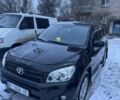 Чорний Тойота РАВ 4, об'ємом двигуна 2 л та пробігом 221 тис. км за 8500 $, фото 1 на Automoto.ua