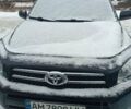 Черный Тойота РАВ 4, объемом двигателя 2 л и пробегом 270 тыс. км за 9000 $, фото 1 на Automoto.ua