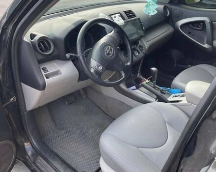 Черный Тойота РАВ 4, объемом двигателя 2.4 л и пробегом 290 тыс. км за 9800 $, фото 7 на Automoto.ua