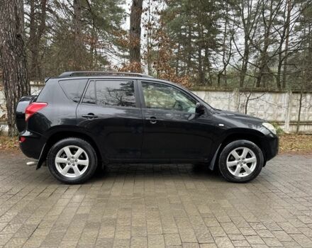 Чорний Тойота РАВ 4, об'ємом двигуна 0 л та пробігом 282 тис. км за 10000 $, фото 3 на Automoto.ua