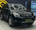 Черный Тойота РАВ 4, объемом двигателя 2 л и пробегом 160 тыс. км за 10800 $, фото 1 на Automoto.ua