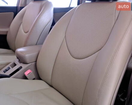 Черный Тойота РАВ 4, объемом двигателя 2.4 л и пробегом 216 тыс. км за 8900 $, фото 27 на Automoto.ua