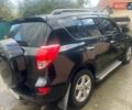 Чорний Тойота РАВ 4, об'ємом двигуна 2 л та пробігом 184 тис. км за 12000 $, фото 3 на Automoto.ua