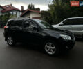 Чорний Тойота РАВ 4, об'ємом двигуна 2 л та пробігом 92 тис. км за 11700 $, фото 2 на Automoto.ua
