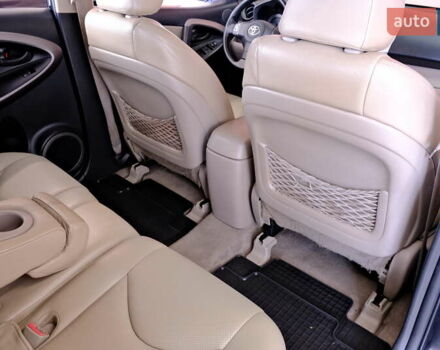 Черный Тойота РАВ 4, объемом двигателя 2.4 л и пробегом 216 тыс. км за 8900 $, фото 34 на Automoto.ua