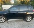 Чорний Тойота РАВ 4, об'ємом двигуна 2 л та пробігом 273 тис. км за 10500 $, фото 3 на Automoto.ua