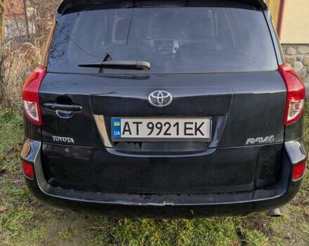 Чорний Тойота РАВ 4, об'ємом двигуна 2.2 л та пробігом 227 тис. км за 8500 $, фото 2 на Automoto.ua