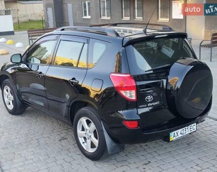 Черный Тойота РАВ 4, объемом двигателя 2 л и пробегом 226 тыс. км за 9600 $, фото 24 на Automoto.ua