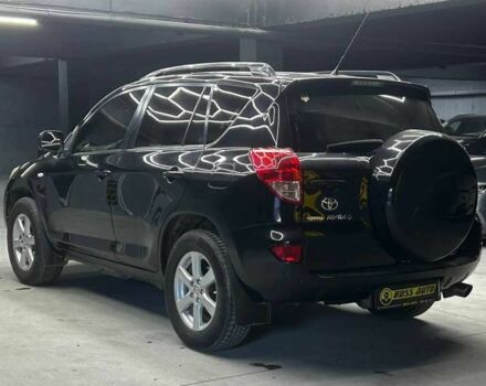 Черный Тойота РАВ 4, объемом двигателя 2 л и пробегом 160 тыс. км за 10800 $, фото 3 на Automoto.ua