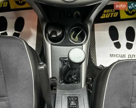 Черный Тойота РАВ 4, объемом двигателя 2 л и пробегом 160 тыс. км за 10800 $, фото 14 на Automoto.ua