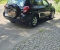 Черный Тойота РАВ 4, объемом двигателя 2.4 л и пробегом 214 тыс. км за 9000 $, фото 1 на Automoto.ua