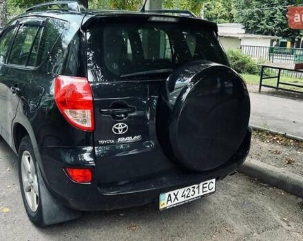 Чорний Тойота РАВ 4, об'ємом двигуна 2 л та пробігом 220 тис. км за 9300 $, фото 1 на Automoto.ua