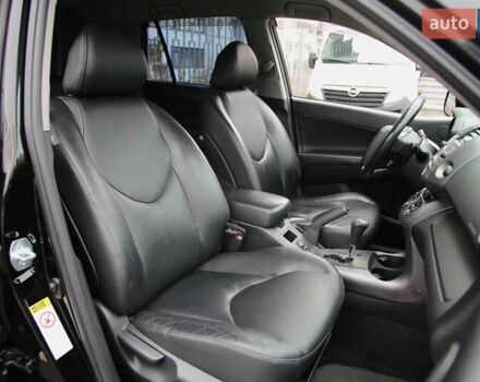 Черный Тойота РАВ 4, объемом двигателя 2.4 л и пробегом 138 тыс. км за 12500 $, фото 9 на Automoto.ua