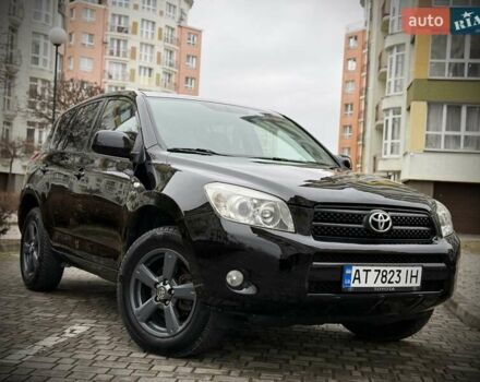 Черный Тойота РАВ 4, объемом двигателя 2.2 л и пробегом 220 тыс. км за 8750 $, фото 2 на Automoto.ua