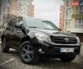 Черный Тойота РАВ 4, объемом двигателя 2.2 л и пробегом 220 тыс. км за 8750 $, фото 2 на Automoto.ua