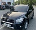 Черный Тойота РАВ 4, объемом двигателя 2.4 л и пробегом 230 тыс. км за 9500 $, фото 1 на Automoto.ua