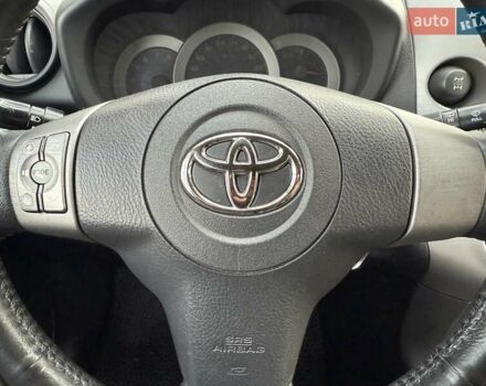 Тойота РАВ 4 2007 в Киеве на Automoto.ua Черный Тойота РАВ 4, объемом двигателя 2 л и пробегом 183 тыс. км за 10750 $, фото 36 на Automoto.ua