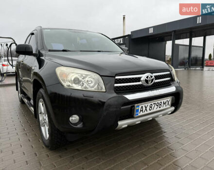 Чорний Тойота РАВ 4, об'ємом двигуна 2 л та пробігом 242 тис. км за 10200 $, фото 13 на Automoto.ua