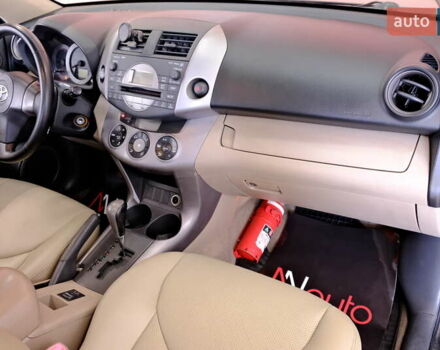 Черный Тойота РАВ 4, объемом двигателя 2.4 л и пробегом 216 тыс. км за 8900 $, фото 38 на Automoto.ua