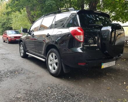 Чорний Тойота РАВ 4, об'ємом двигуна 2.4 л та пробігом 228 тис. км за 9500 $, фото 1 на Automoto.ua