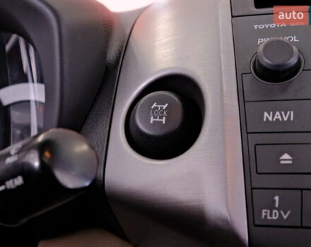 Черный Тойота РАВ 4, объемом двигателя 2.4 л и пробегом 216 тыс. км за 8900 $, фото 18 на Automoto.ua