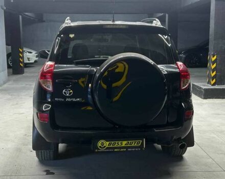 Черный Тойота РАВ 4, объемом двигателя 2 л и пробегом 160 тыс. км за 10800 $, фото 4 на Automoto.ua