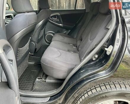 Черный Тойота РАВ 4, объемом двигателя 2 л и пробегом 176 тыс. км за 10450 $, фото 16 на Automoto.ua