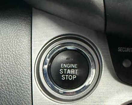 Чорний Тойота РАВ 4, об'ємом двигуна 2 л та пробігом 177 тис. км за 10999 $, фото 41 на Automoto.ua