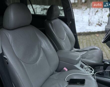 Черный Тойота РАВ 4, объемом двигателя 2.36 л и пробегом 268 тыс. км за 7500 $, фото 45 на Automoto.ua