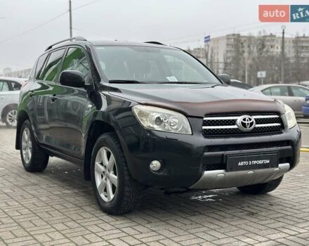 Черный Тойота РАВ 4, объемом двигателя 2 л и пробегом 253 тыс. км за 9500 $, фото 6 на Automoto.ua