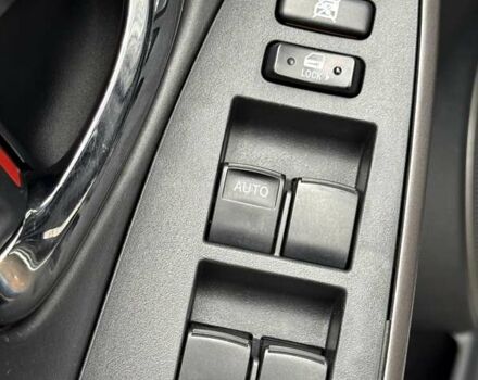 Чорний Тойота РАВ 4, об'ємом двигуна 2 л та пробігом 177 тис. км за 10999 $, фото 52 на Automoto.ua