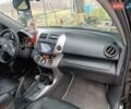 Чорний Тойота РАВ 4, об'ємом двигуна 2.36 л та пробігом 195 тис. км за 9500 $, фото 8 на Automoto.ua