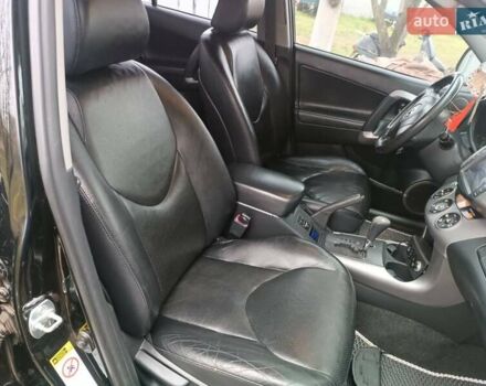 Чорний Тойота РАВ 4, об'ємом двигуна 2.36 л та пробігом 195 тис. км за 9500 $, фото 9 на Automoto.ua