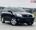 Черный Тойота РАВ 4, объемом двигателя 2.2 л и пробегом 219 тыс. км за 7999 $, фото 3 на Automoto.ua