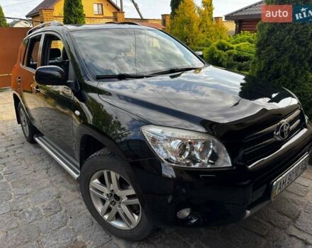 Черный Тойота РАВ 4, объемом двигателя 2 л и пробегом 178 тыс. км за 11999 $, фото 2 на Automoto.ua