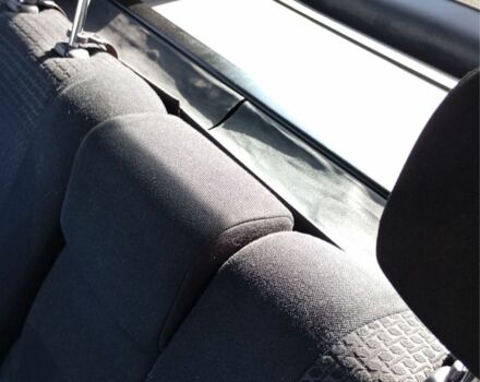 Чорний Тойота РАВ 4, об'ємом двигуна 2.2 л та пробігом 290 тис. км за 8500 $, фото 6 на Automoto.ua